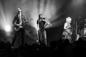 Mustang Sally, Mustang Sally Band, auf der Bühne, Mustang Sally Konzert, Schupfart Festival 2019, Konzert, Country, Rock, Nashville, schupfart festival, veranstaltungen heute, partys, festival, events, konzert zürich, dreiländereck, schupfart, konzerte bern, konzert freiburg, veranstaltugen aargau, rheinfelden veranstaltung, konzerte aarau, olten events, solothurn konzert, schupfart festival 2022, konzerte schweiz, livemusik, schlagerparty, schlagerfestivals, kleine festivals schweiz, veranstaltungen in der nähe, sommerfest, country, rock, pop, schlager, konzerte september, festival basel