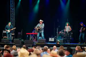Schupfart Festival 2019, Konzert, schupfart festival, veranstaltungen heute, partys, festival, events, konzert zürich, dreiländereck, schupfart, konzerte bern, konzert freiburg, veranstaltugen aargau, rheinfelden veranstaltung, konzerte aarau, olten events, solothurn konzert, schupfart festival 2022, konzerte schweiz, livemusik, schlagerparty, schlagerfestivals, kleine festivals schweiz, veranstaltungen in der nähe, sommerfest, country, rock, pop, schlager, konzerte september, festival basel