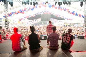 voXXclub, auf der Bühne, voXXclub Konzert, Jodeln, Band, Schupfart Festival 2019, Konzert, Volksmusik, schupfart festival, veranstaltungen heute, partys, festival, events, konzert zürich, dreiländereck, schupfart, konzerte bern, konzert freiburg, veranstaltugen aargau, rheinfelden veranstaltung, konzerte aarau, olten events, solothurn konzert, schupfart festival 2022, konzerte schweiz, livemusik, schlagerparty, schlagerfestivals, kleine festivals schweiz, veranstaltungen in der nähe, sommerfest, country, rock, pop, schlager, konzerte september, festival basel