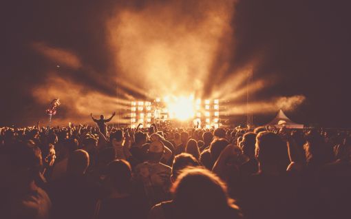Das Schupfart Festival verrät Dir in diesem Blogpost, welche spannenden Konzerte in der Eventregion Dreiländereck durchgeführt werden! Jetzt mehr erfahren!