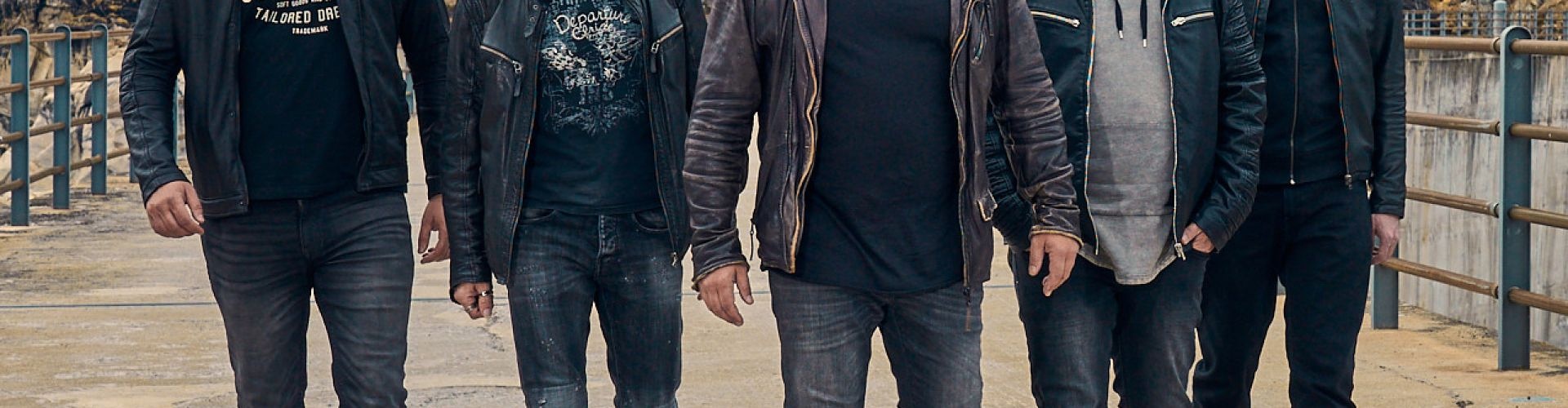 Line-Up, Line-Up, Programm Schupfart Festival, Megawatt, Megawatt Konzert, Megawatt Tickets, Megawatt Schweiz, Na Und, Wer sagt das, Jetzt erst recht, Schupfart Festival 2022, Konzert, schupfart festival, veranstaltungen heute, partys, festival, events, konzert zürich, dreiländereck, schupfart, konzerte bern, konzert freiburg, veranstaltugen aargau, rheinfelden veranstaltung, konzerte aarau, olten events, solothurn konzert, konzerte schweiz, livemusik, schlagerparty, schlagerfestivals, kleine festivals schweiz, veranstaltungen in der nähe, sommerfest, country, rock, pop, schlager, konzerte september, festival basel