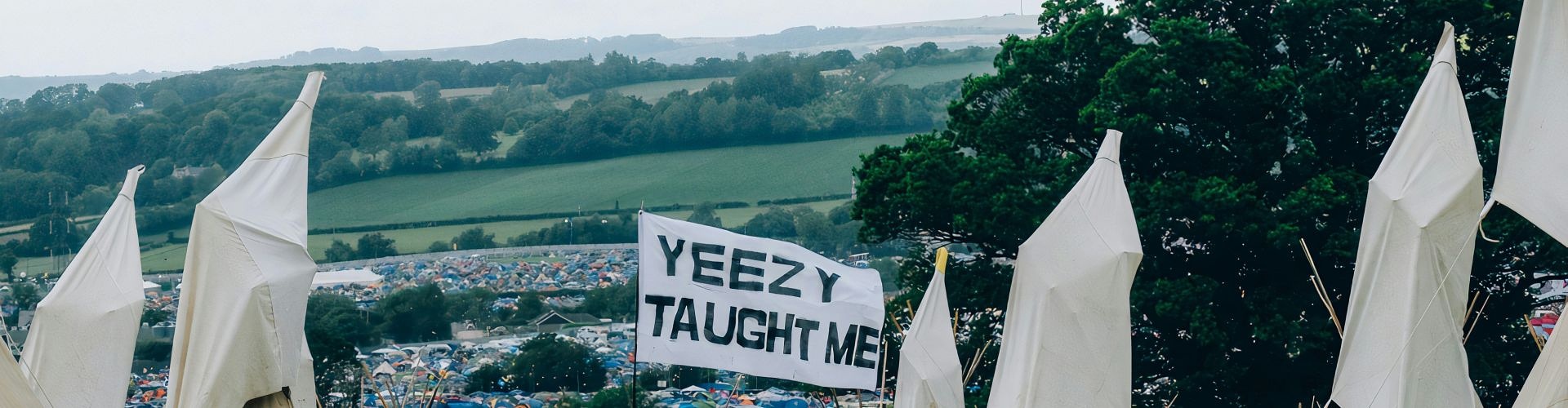 Du möchtest mehr über historische Momente auf Festivals wissen? Das Schupfart Festival verrät Dir alles Wissenswerte rund um die Thematik in diesem Blogpost!